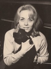 RPPC Postcard France Beautiful Actress Portrait Isabelle Aubret With Dog