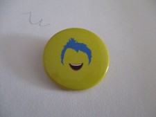 PINS DISNEY  MINI  BADGE  CAST