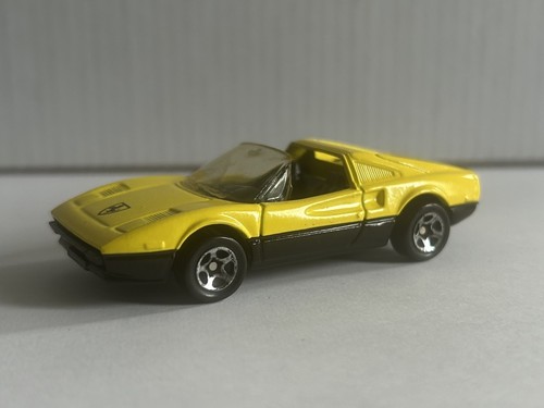 Hot wheels yellow ferrari - hot,