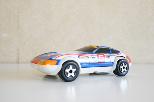 Voiture miniature joustra - voiture,