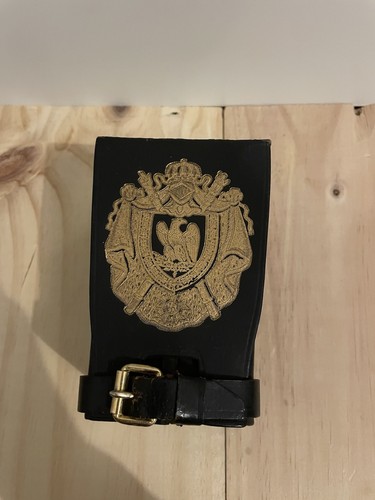 Ancienne boîte pochette - /,