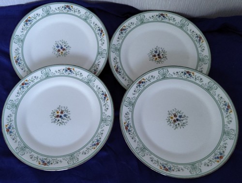 Assiettes porcelaine - 4,