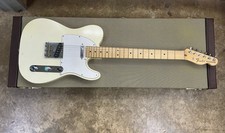 FENDER USA American Special Telecaster Maple Fingerboard 2016 Electric Guitar