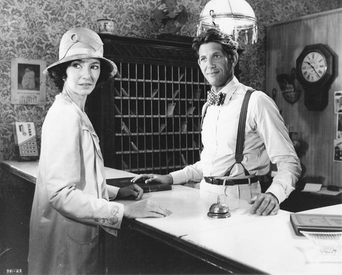 Mary steenburgen peter - ,