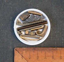 Lot de fers à dorer plaque matériel reliure dorure ancien cuir bronze/laiton'