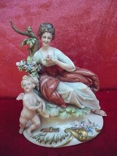 Belle Vieux Figurine En