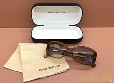 LOUIS VUITTON Sunglasses