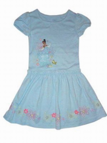 Superbe robe brodee princesse - robe,