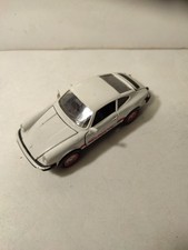 RARE VOITURE NZG N°261  - PORSCHE CARRERA BLANCHE    - 1/43 -  BEL ETAT