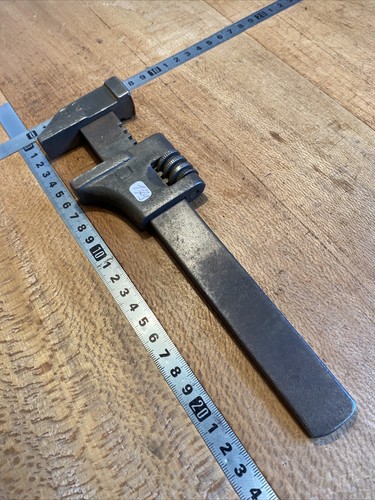 179 old tool - old,