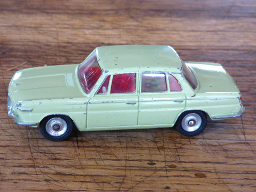 Bmw 1500 dinky toys - bmw, made
