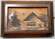 cadre chalet bois sculpté
