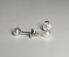 Tribal Spirit Small Stud Earrings Pearl Freshwater Pearl Silver 925 5mm