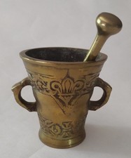 Ancien Mortier et Pilon