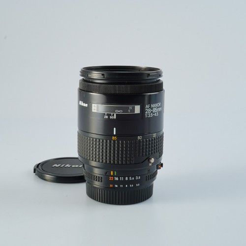Excellent objectif zoom nikon - excellent,
