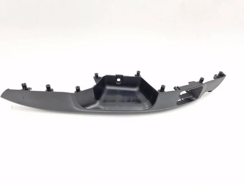 8271006000lm moulure anterieur - moulure,