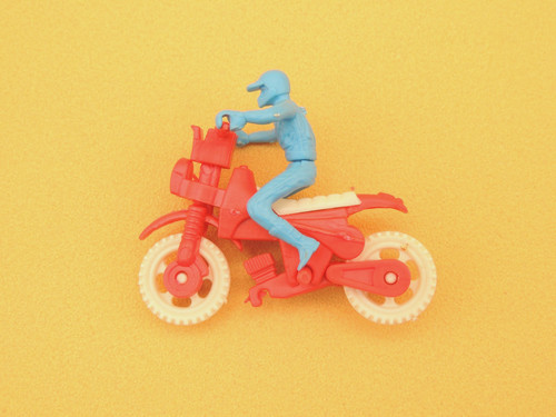 Kinder surprise motocross - surprise,
