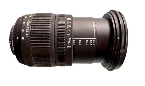 Objectif sigma 70 - sigma, 17-70