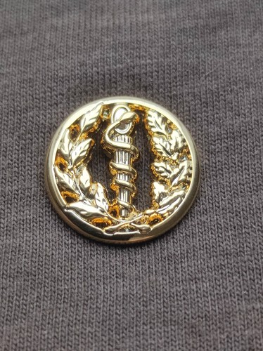 Pin reduction insigne - ,