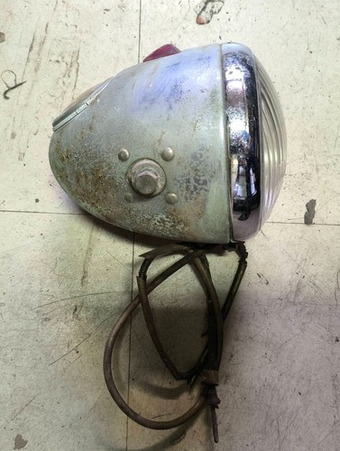 Phare marchal et compteur - et,