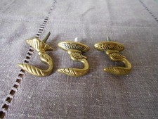 3 Crochets anciens pour