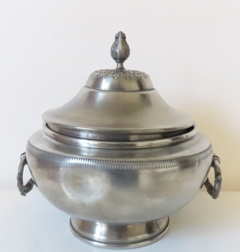 Soupiere legumier etain des - legumier, en