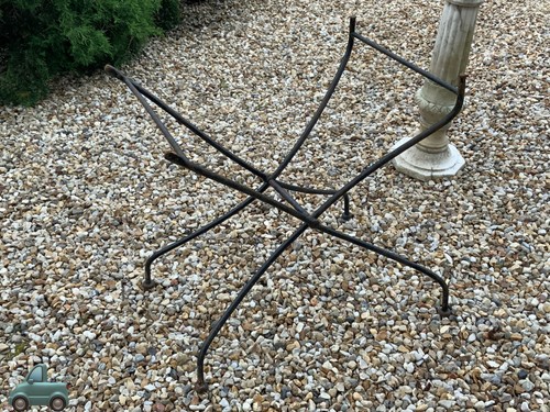 Ancien pied table - pied, jardin