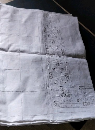 Ancienne nappe fil brodé - nappe,