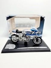 Moto Solido 1/18 - Ducati 900