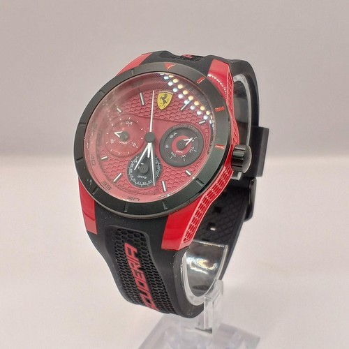 Montre ferrari scuderia - montre,
