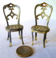 PAIRE DE CHAISES MINIATURES