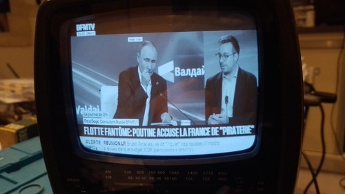Téléviseur portable noir - téléviseur,