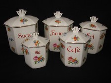 Ancienne série de pots à