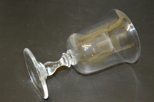 Beau verre pied xviiie - -beau,