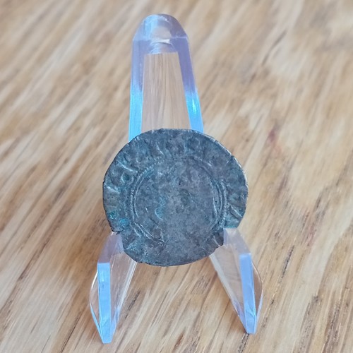 Pièce médiéval non - médiéval,