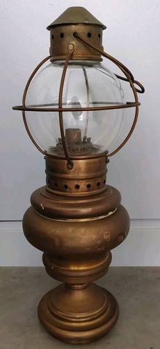 Grande lampe pétrole - lampe,