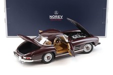 MERCEDES BENZ 300 SL  Roadster de 1957 au 1/18 de NOREV 183891
