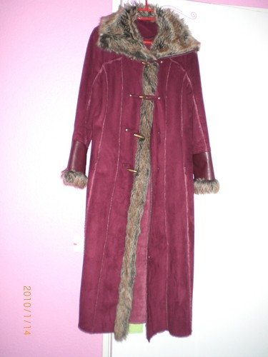 Manteau femme aspect peau