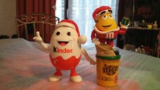 Distributeur MM'S Père Noël