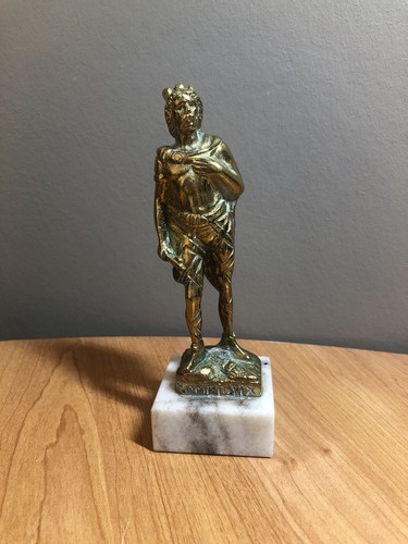 Statuette ambiorix tongres - tongres, en
