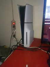 vend ps5 très bon état avec