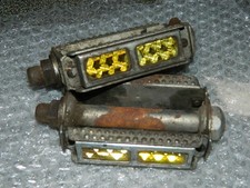 Pédales pour vélo allemand