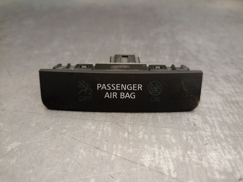 250204kj0a ecran - 250204kj0a,