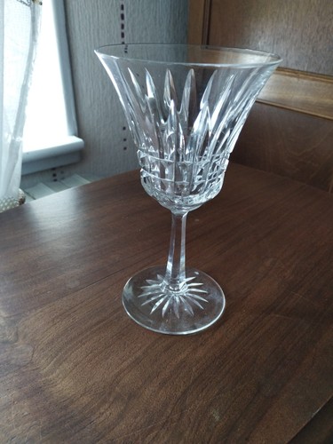 Verre vin blanc en cristal - a,