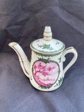 Ancienne cafetière miniature