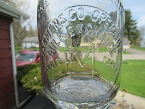 Trep milk bottle farmers - milk,