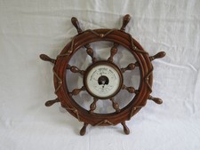 ancien baromètre en bois