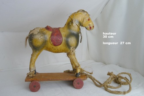 Cheval jouet xixém carton - cheval,