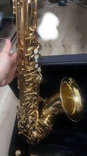 Saxophone ténor YAMAHA YTS-275 doré d'occasion avec embout buccal rigide