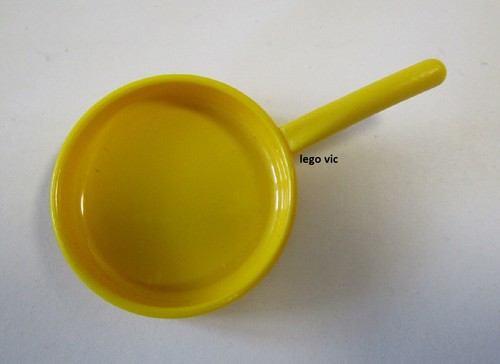 Lego 6992 frying pan yellow - lego,